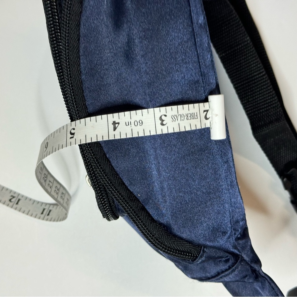 EastSport Outdoor Navy Fanny Pack Blue Classic 3 Zipper Pockets - Picture 10 of 10